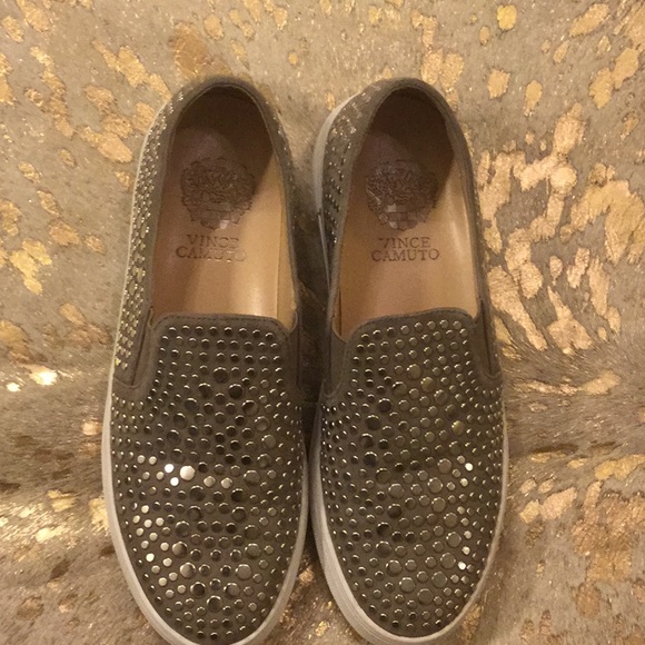 Vince Camuto slip on platform sneakers - Picture 5 of 7